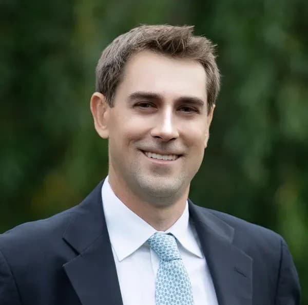 Key Qualities of a Top Orthodontist in the Hudson Valley Outlined by Van Vliet & Ganz Orthodontics