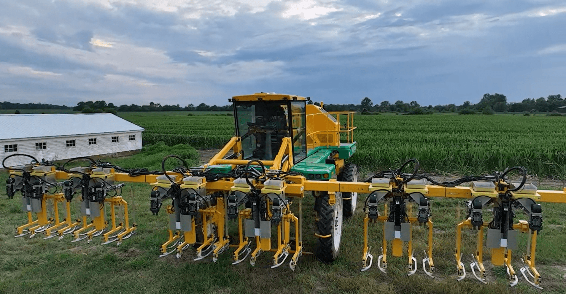 PowerPollen and Oxbo Announce First Mechanized Corn Pollination System for 2026 Season