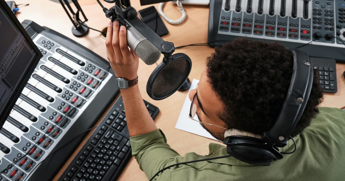 Real America's Voice Launches Spanish-Language Channel to Challenge Mainstream Narratives